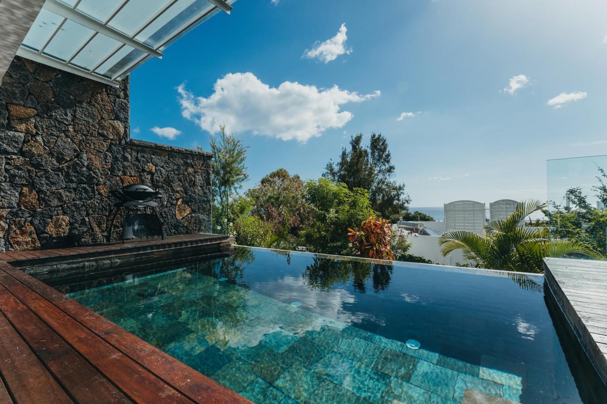 Appartement De Luxe Piscine Et Vue Mer ริวิแยร์นัวร์ ภายนอก รูปภาพ