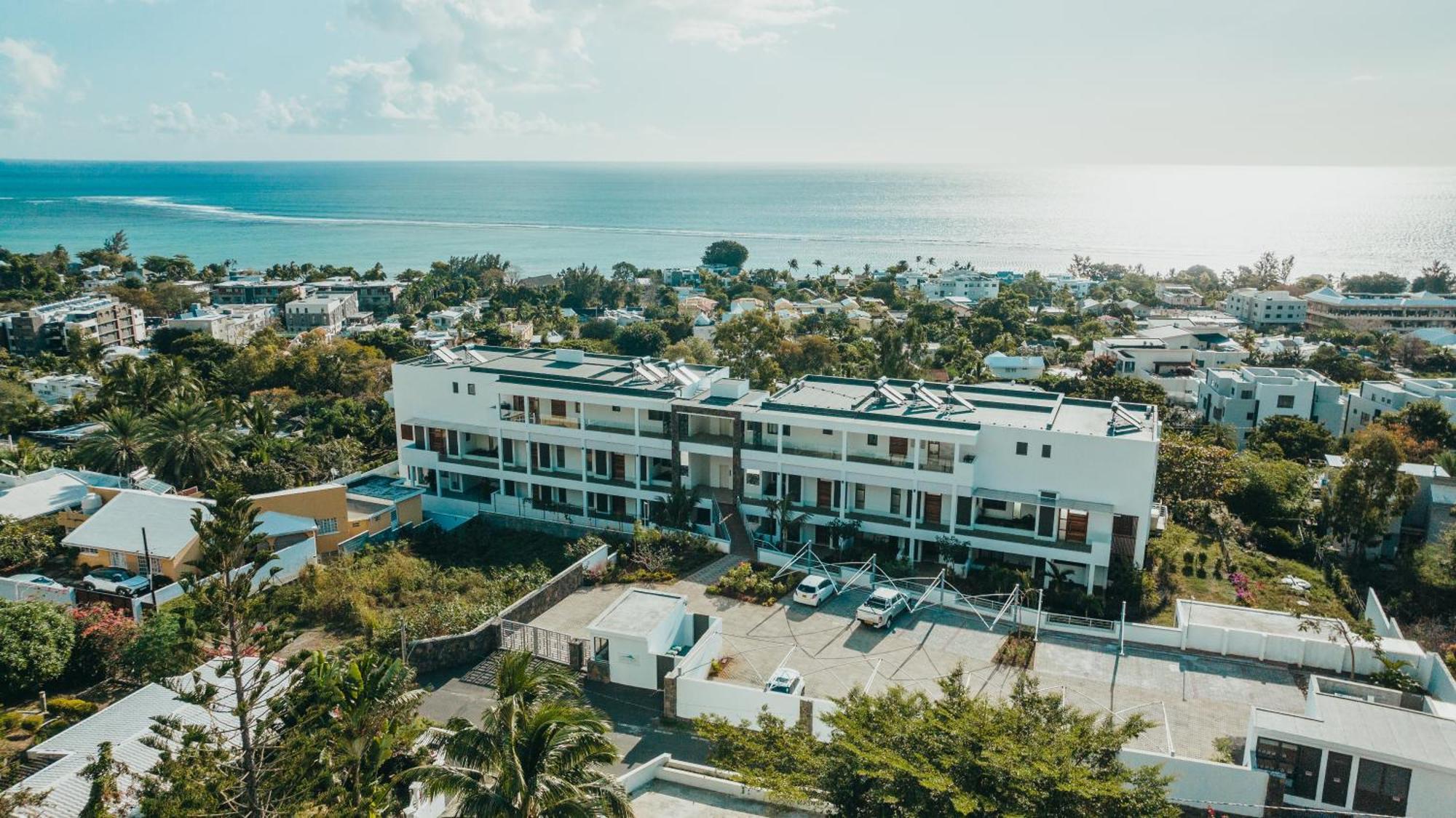 Appartement De Luxe Piscine Et Vue Mer ริวิแยร์นัวร์ ภายนอก รูปภาพ